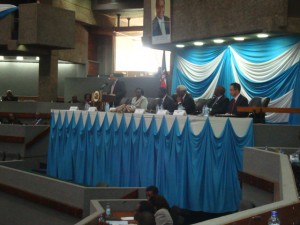 Prof. Shaukat Abdulrazak in his speech, Prime Min. of Embassy of Japan in Kenya Mr. Yamada is at right end